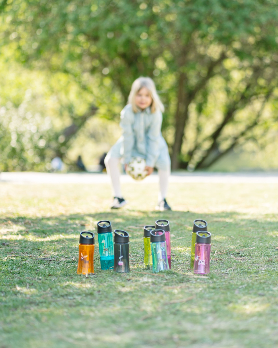 Carl Oscar Vaikiška tritano gertuvė su šiaudeliu 350ml „VORIUKAS“ – BPA free - Image 3